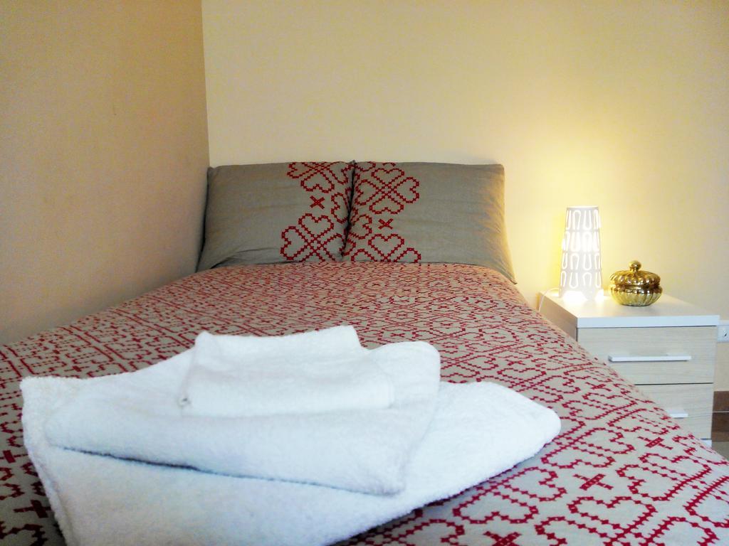 Apartamentos Decada Малага Номер фото