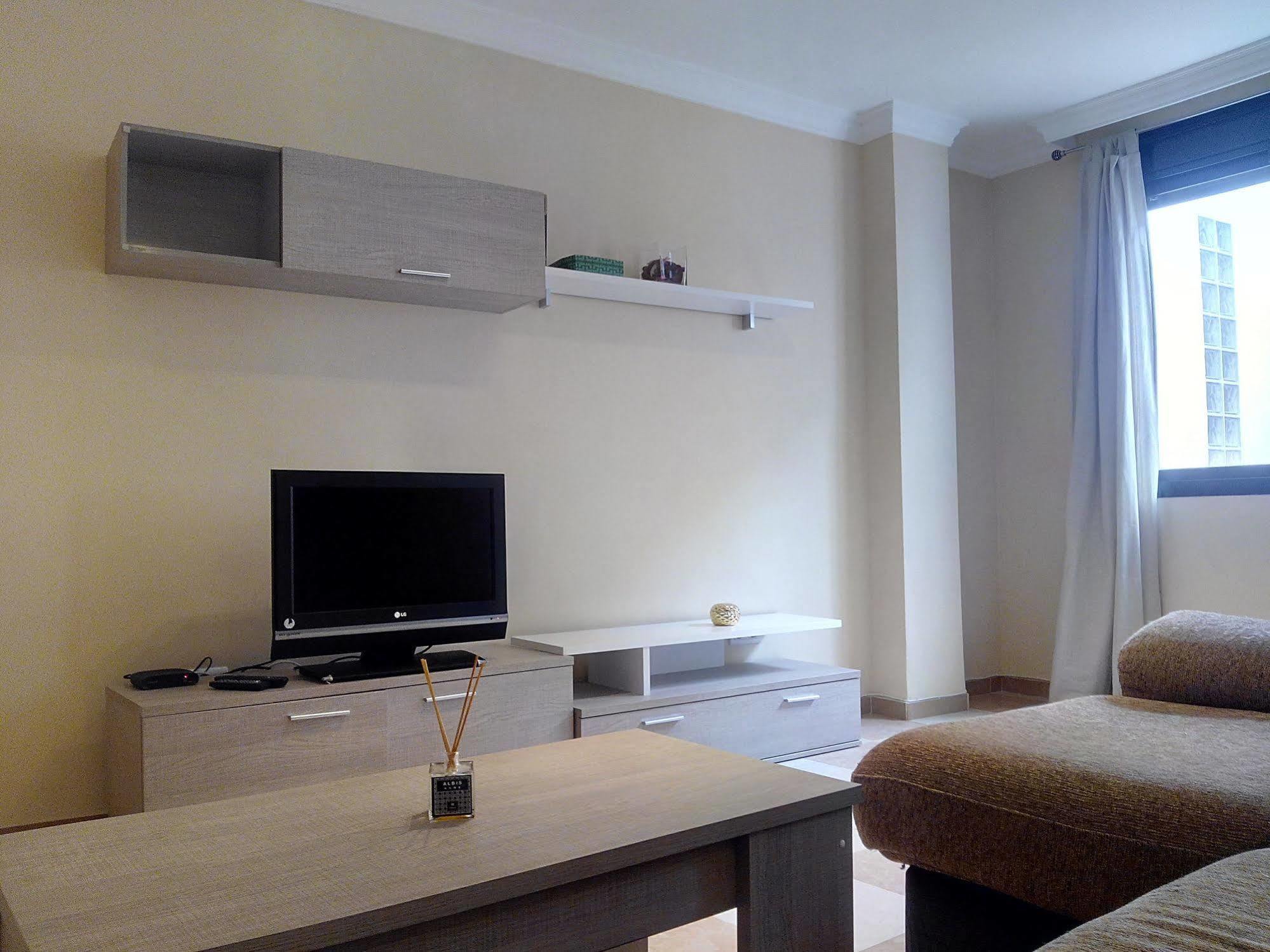 Apartamentos Decada Малага Экстерьер фото